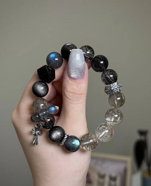 Black haired crystal bracelet，Custom Crystal Bracelet010